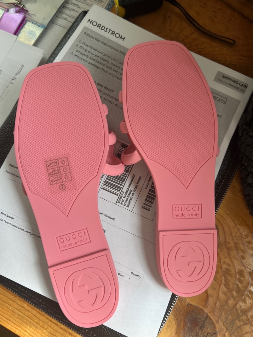 Gucci Pink Interlocking G Slide Sandals - Picture 2 of 4